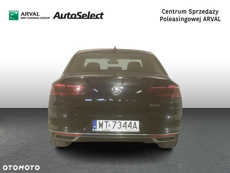 Volkswagen Passat 2.0 TSI 4Mot Elegance DSG - 5