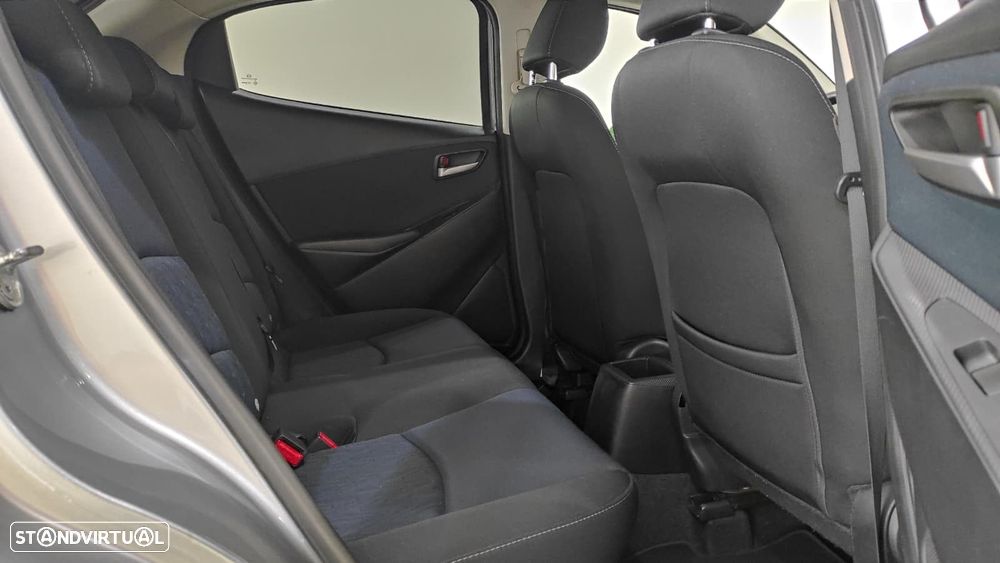 Mazda 2 1.5 Sky.Evolve Navi - 20