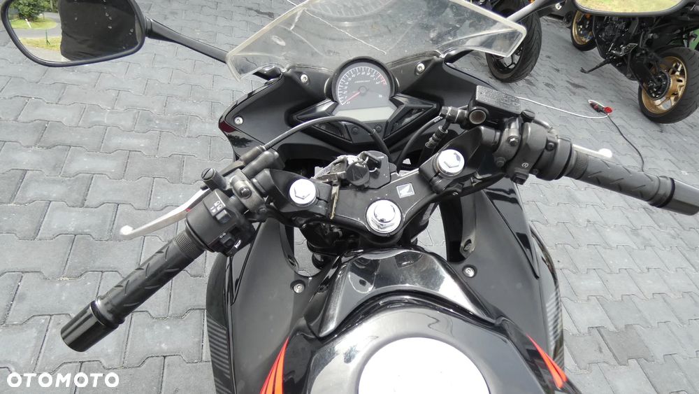 Honda CBR - 9
