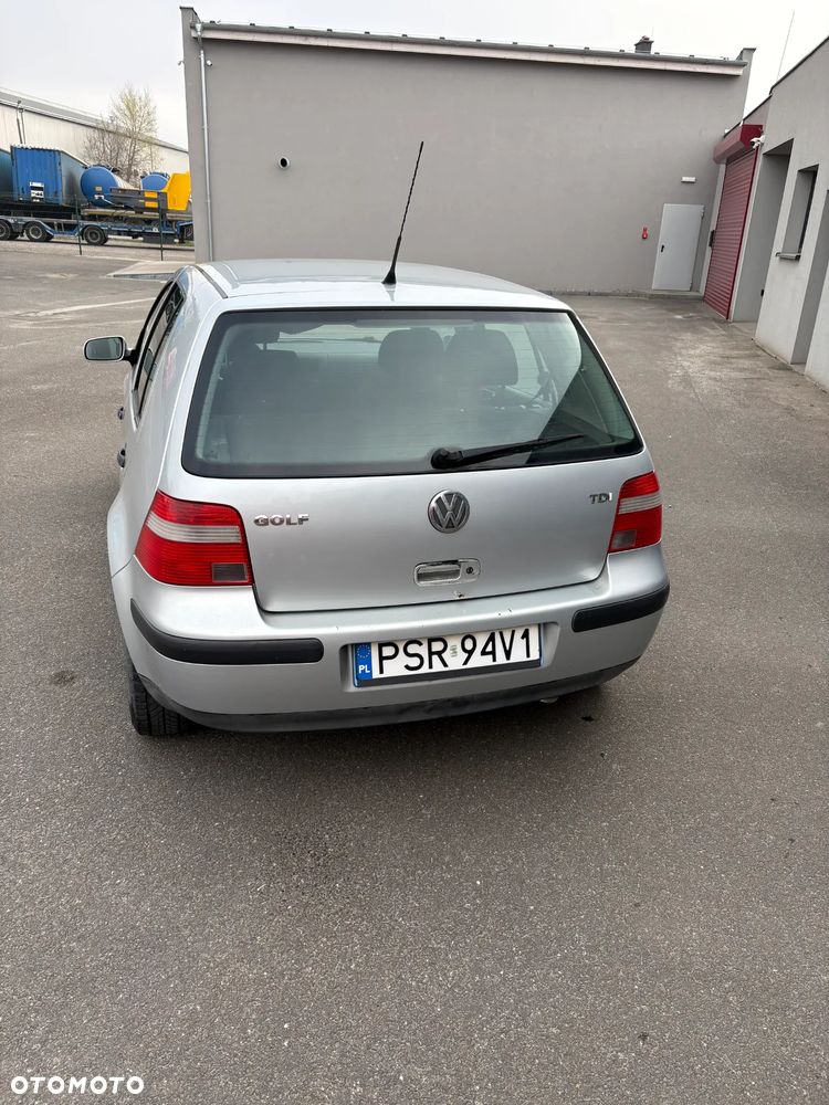 Volkswagen Golf 1.9 TDI Basis - 3