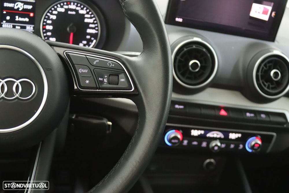 Audi Q2 30 TFSI — fotografia 9