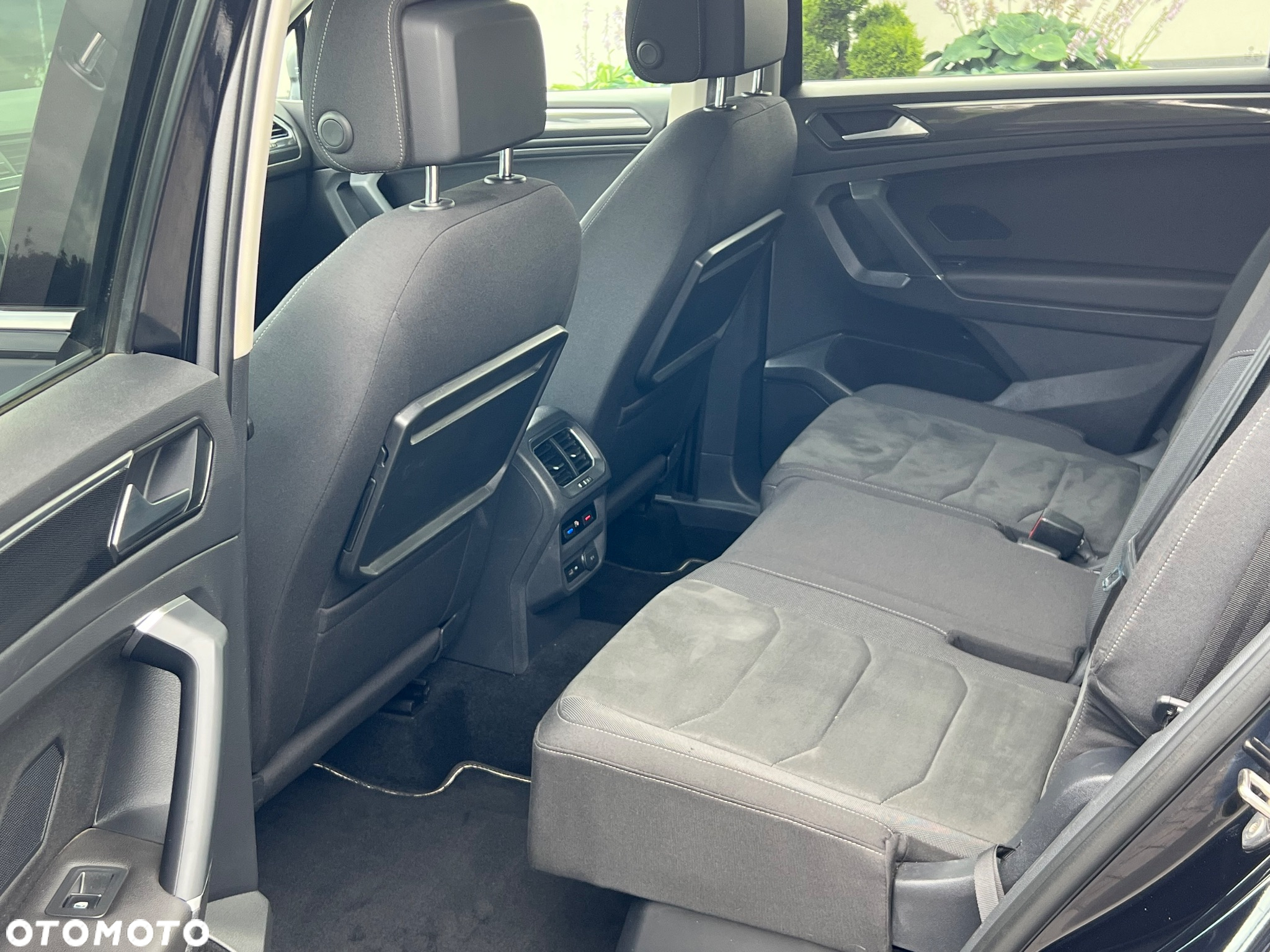 Volkswagen Tiguan Allspace 2.0 TDI 4Mot SCR Highline DSG 7os - 25