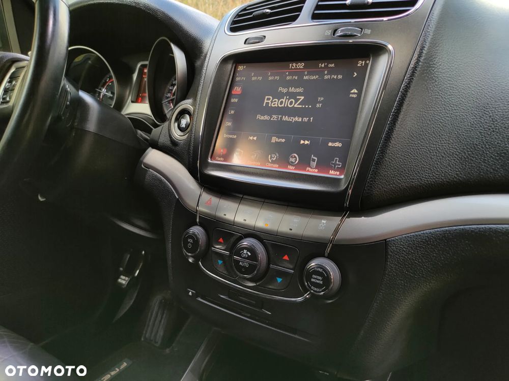 Fiat Freemont 2.0 Multijet 16V DPF Automatik Allrad Lounge - 27