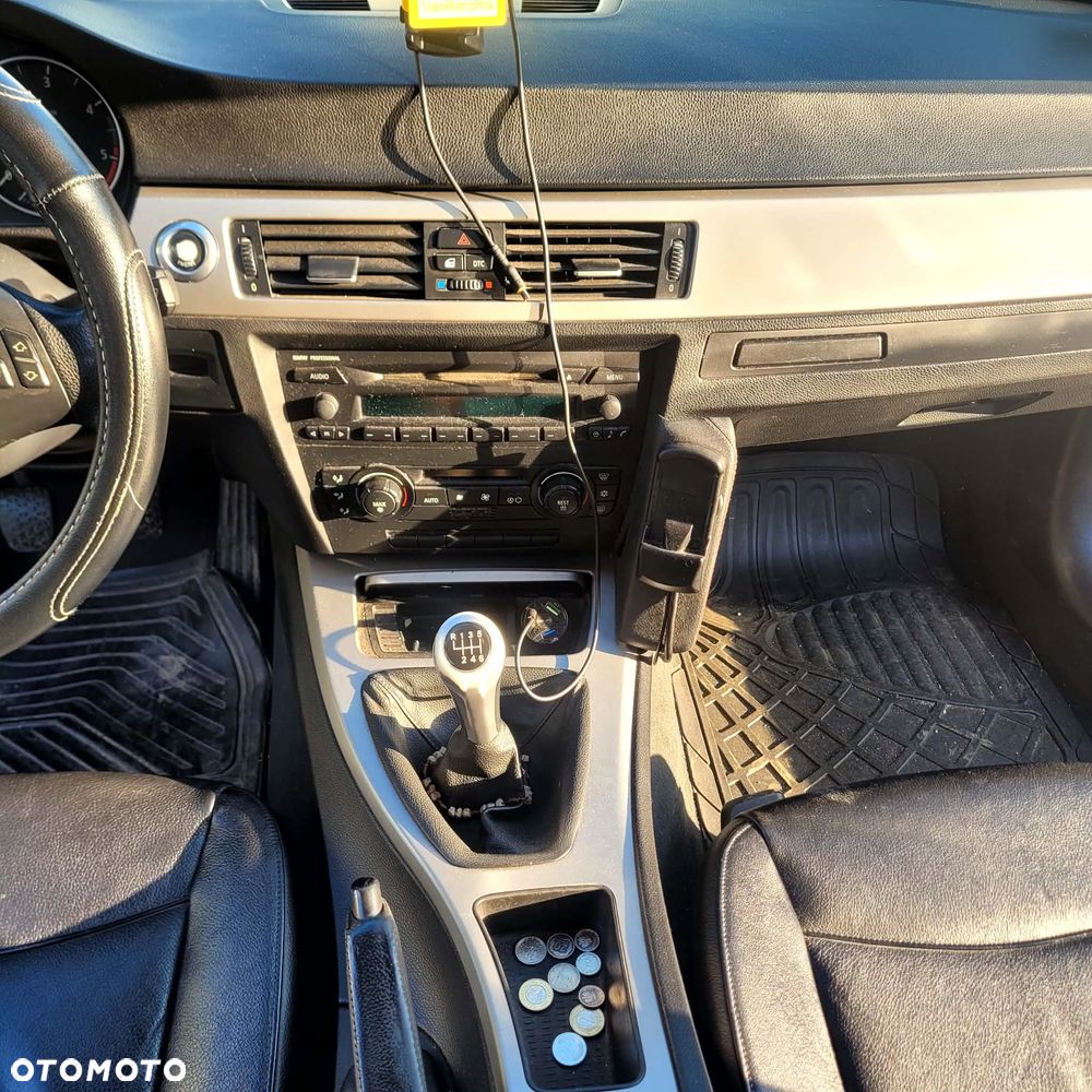 BMW Seria 3 - 15