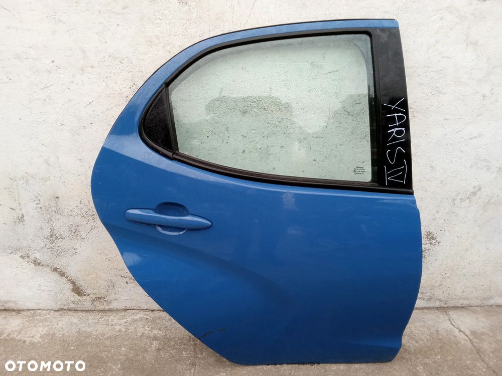 TOYOTA YARIS IV 21- DRZWI TYLNE TYŁ - 1