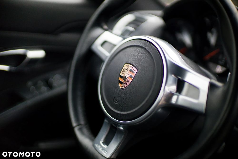 Porsche Cayman PDK Black Edition - 9