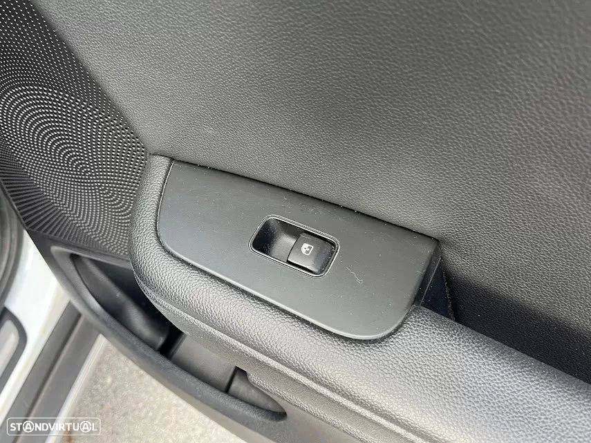 Kia XCeed 1.6 GDi PHEV Drive - 36