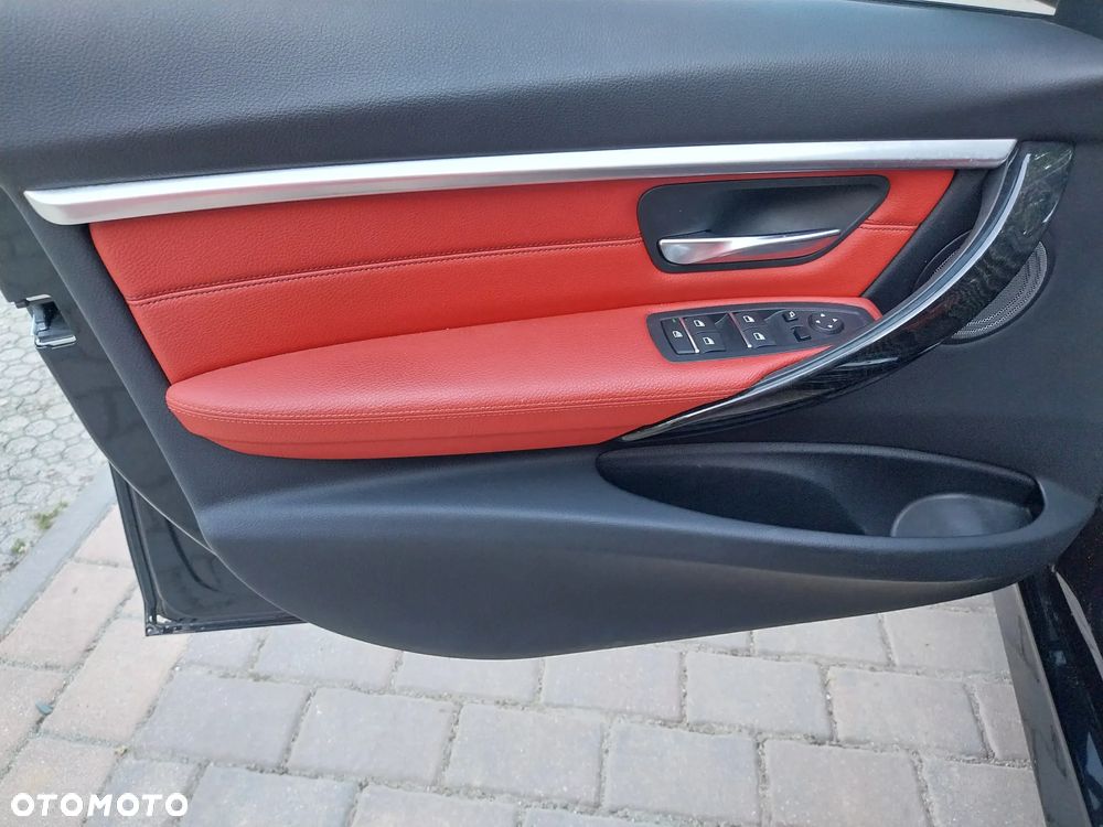 BMW Seria 3 - 18