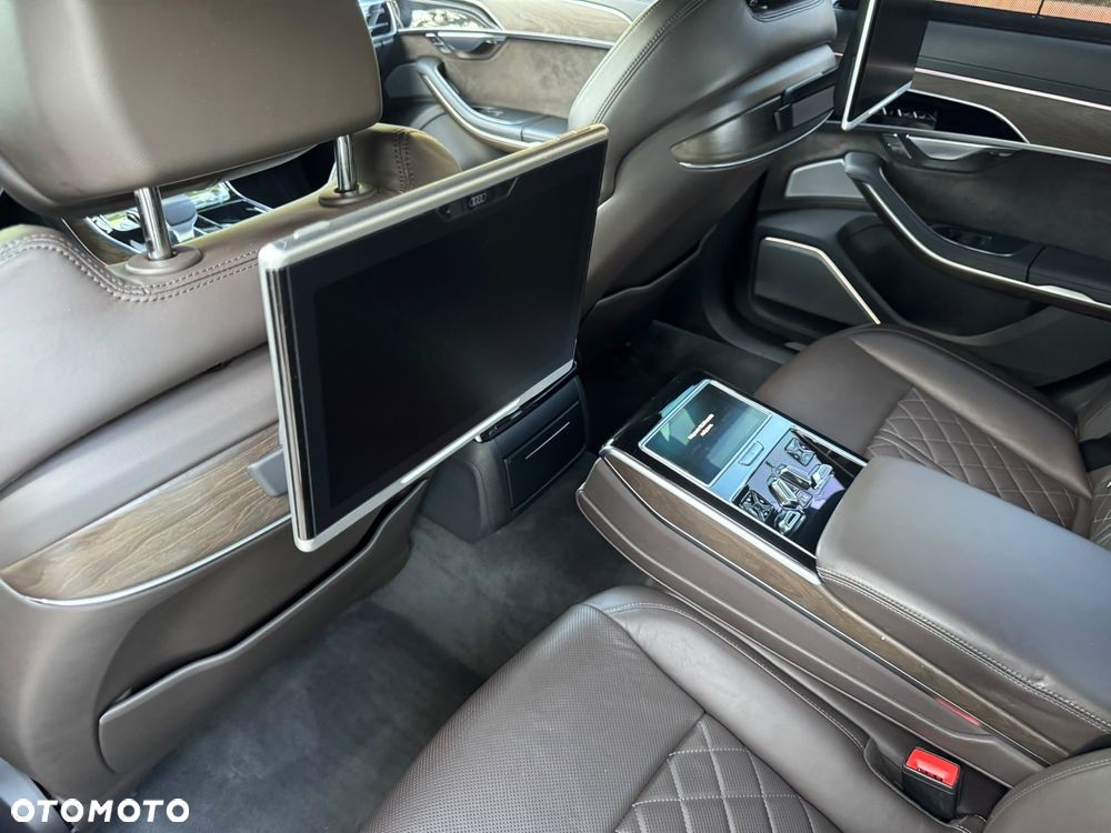 Audi A8 - 19