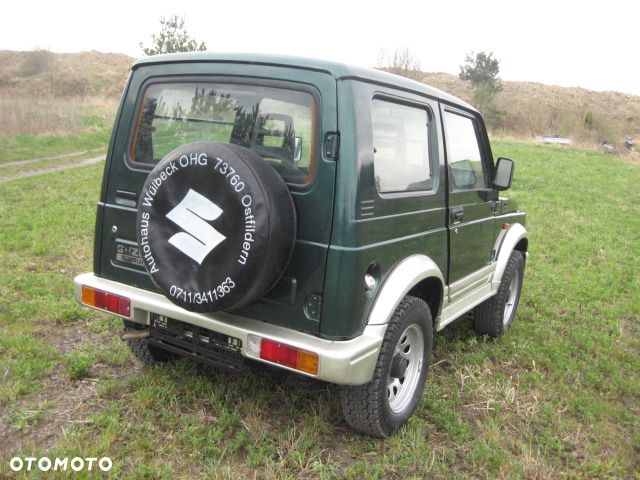 Suzuki Samurai - 3