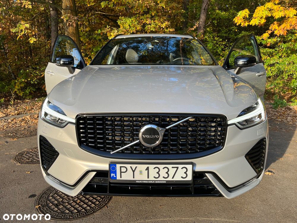 Volvo XC 60 B4 B Plus Dark - 4