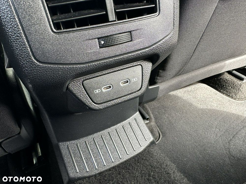 Volkswagen T-Roc 2.0 TDI Life - 31