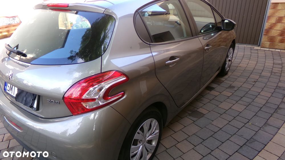 Peugeot 208 1.2 PureTech Style - 6