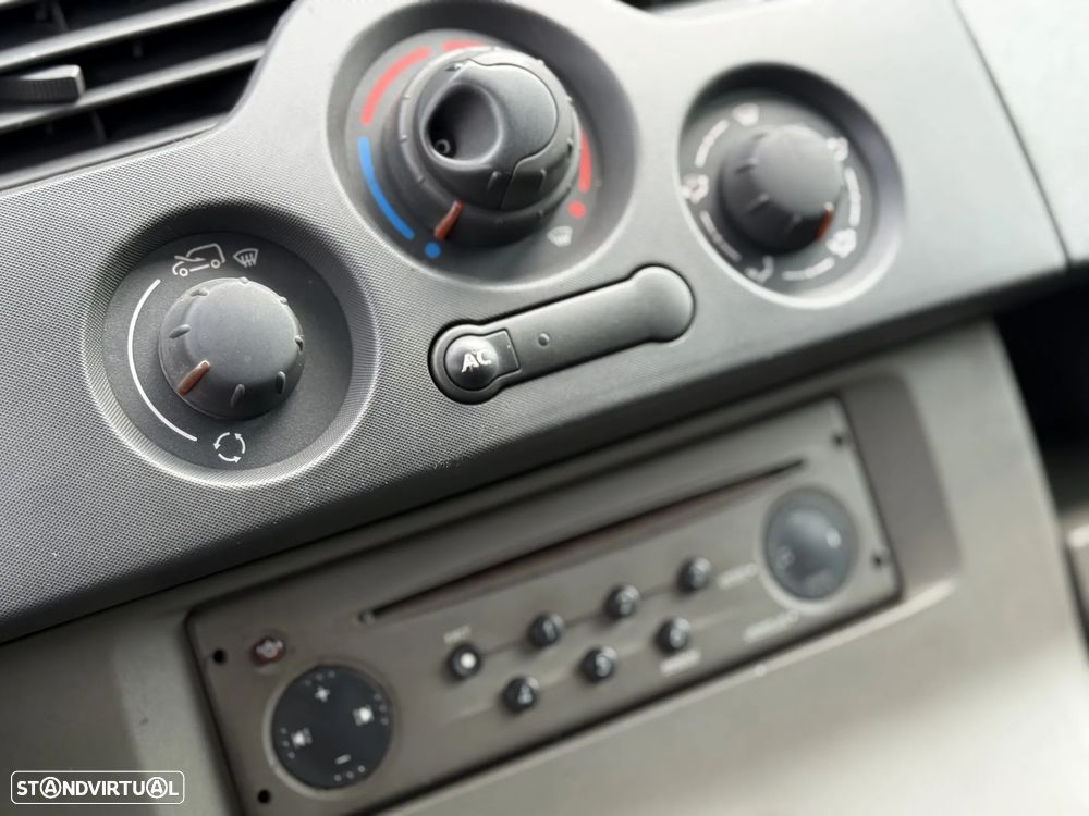 Renault KANGOO 1.5 DCI C/ AC + EXTRAS NACIONAL - 12