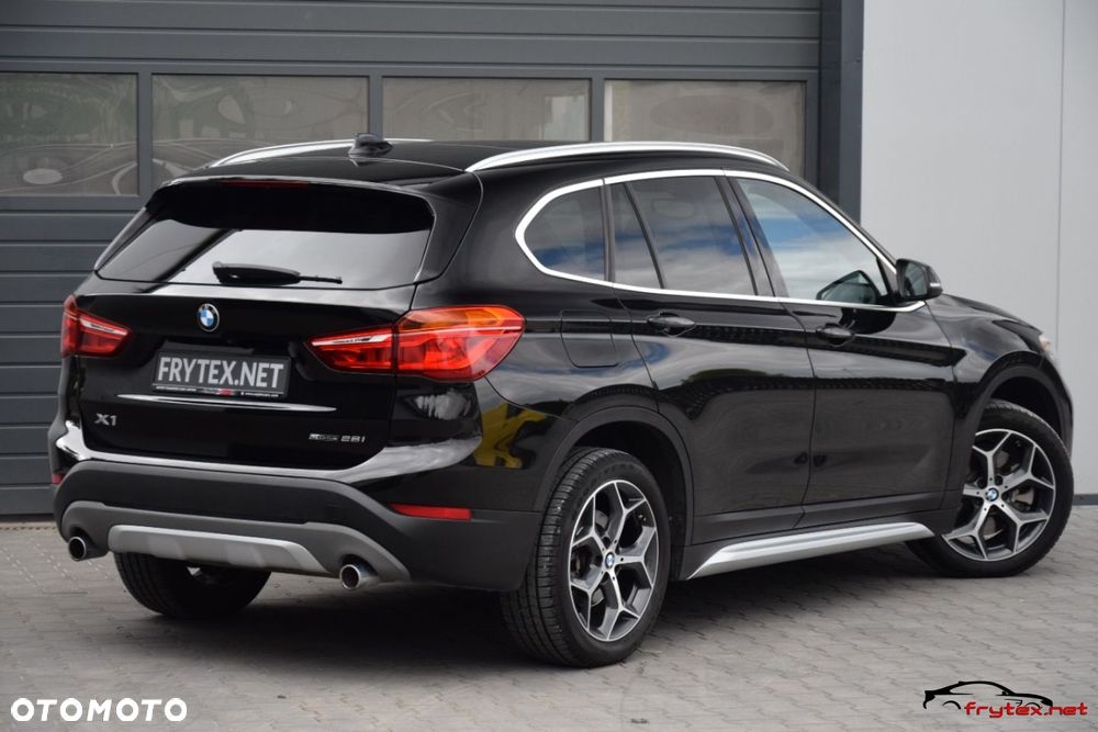 BMW X1 - 11
