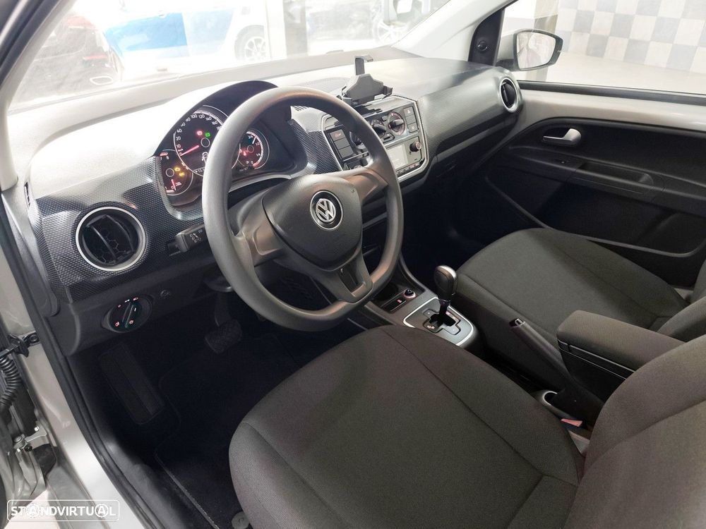 VW Up! 1.0 BMT Move Auto - 11