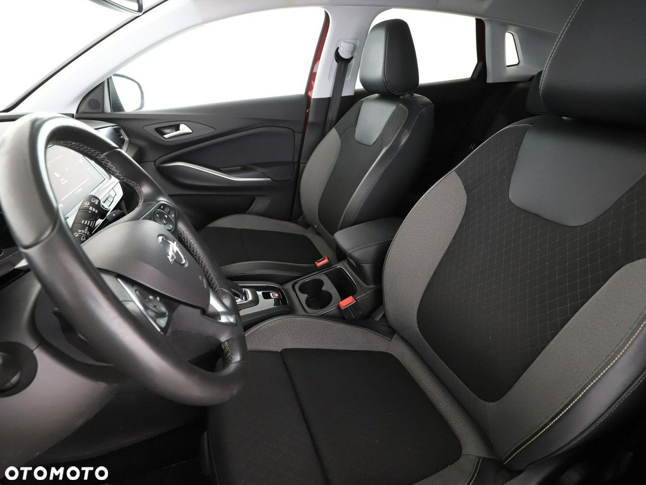 Opel Grandland X 1.2 T GPF Design Line S&S - 13