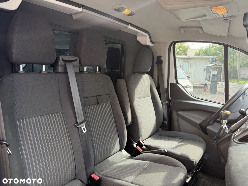 Ford Transit Custom 330 L2H1 Trend - 10