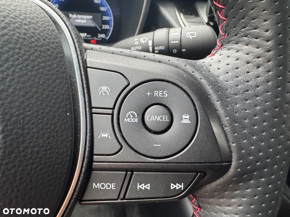 Toyota Corolla 2.0 Hybrid GR Sport - 17