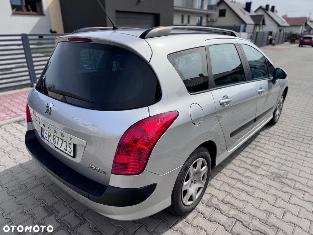 Peugeot 308 - 4