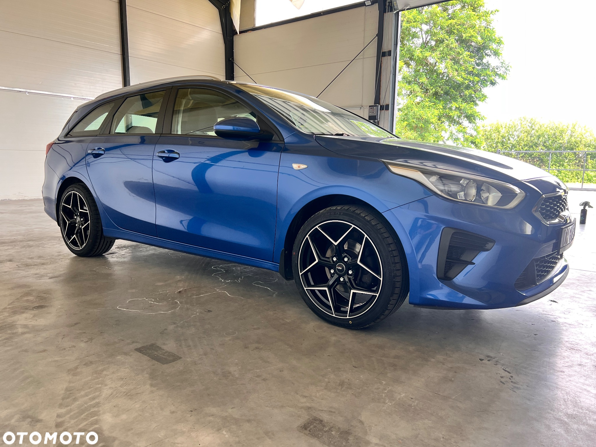 Kia Ceed 1.6 CRDi SCR M - 4