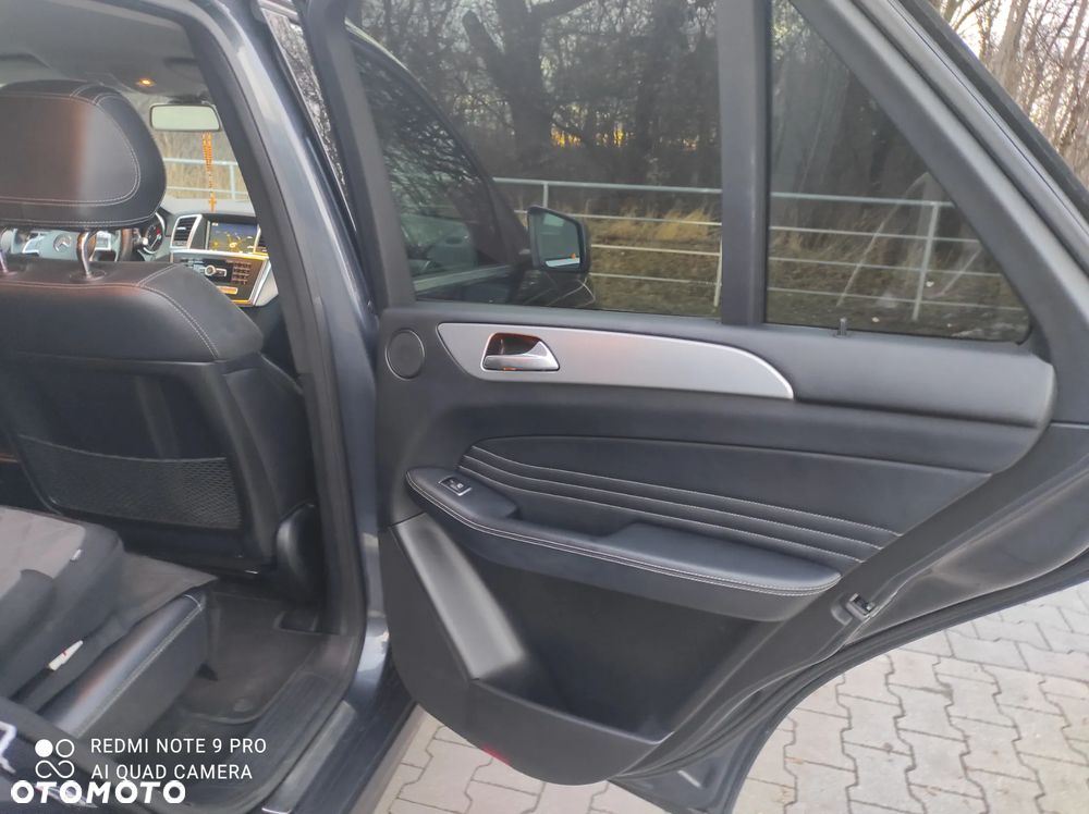 Mercedes-Benz ML 350 BlueTEC 4-Matic - 9