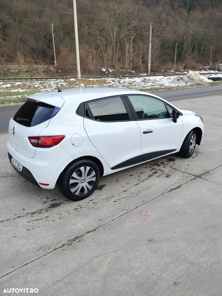 Renault Clio 1.5 dCi Zen - 5
