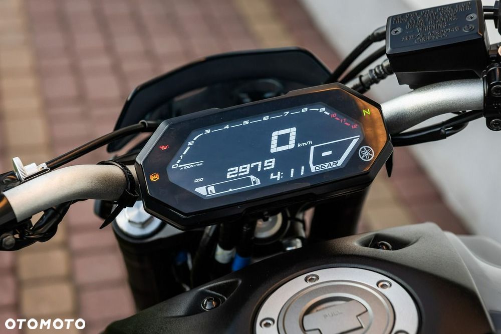 Yamaha MT - 7