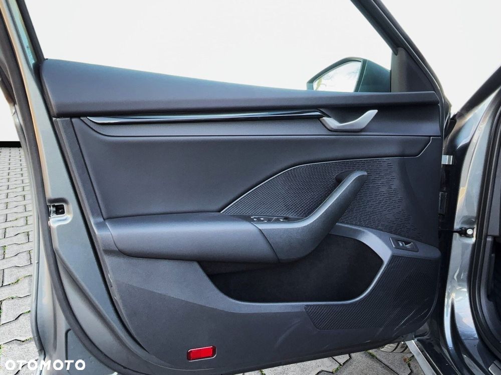 Skoda Octavia 2.0 TDI Selection DSG - 10