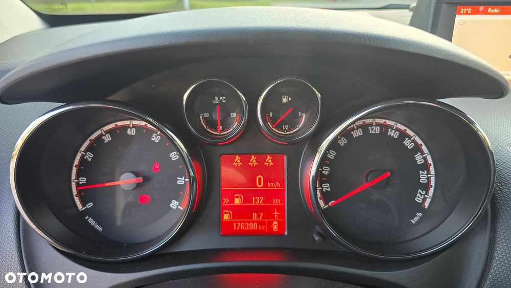 Opel Meriva 1.4 Innovation - 32