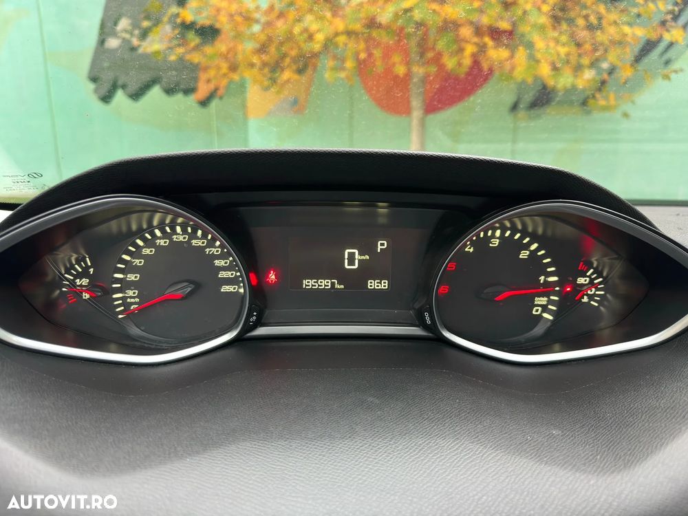 Peugeot 308 - 16
