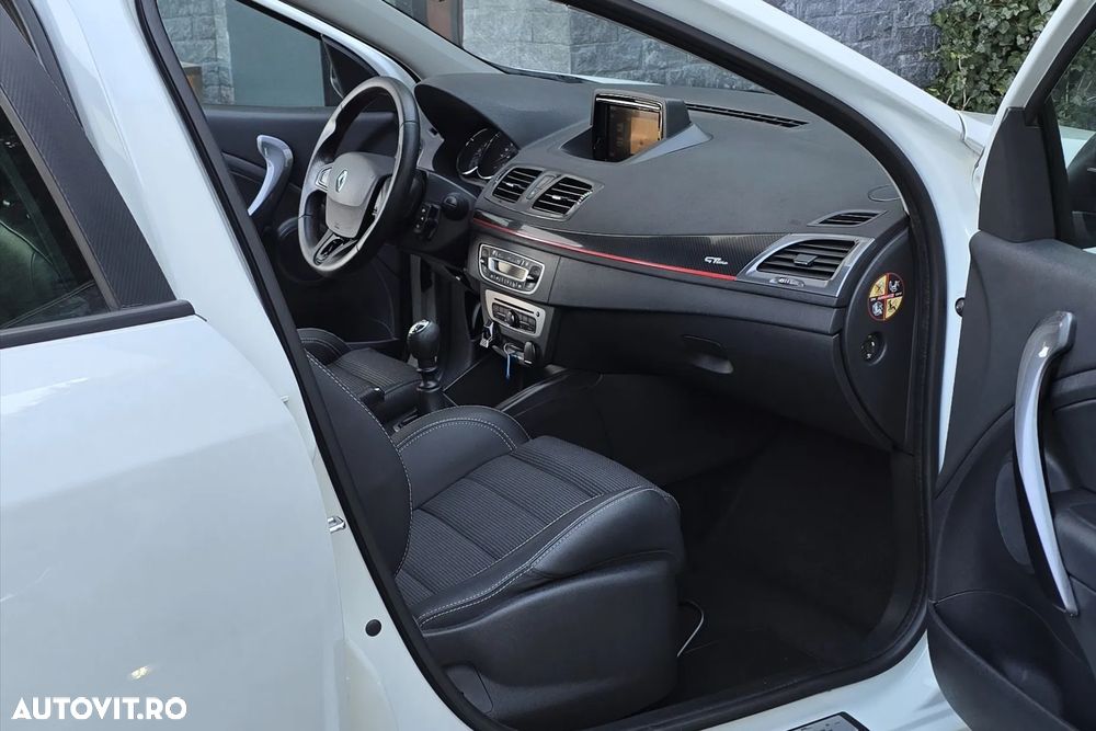 Renault Megane 1.5 dCi GT Line - 8