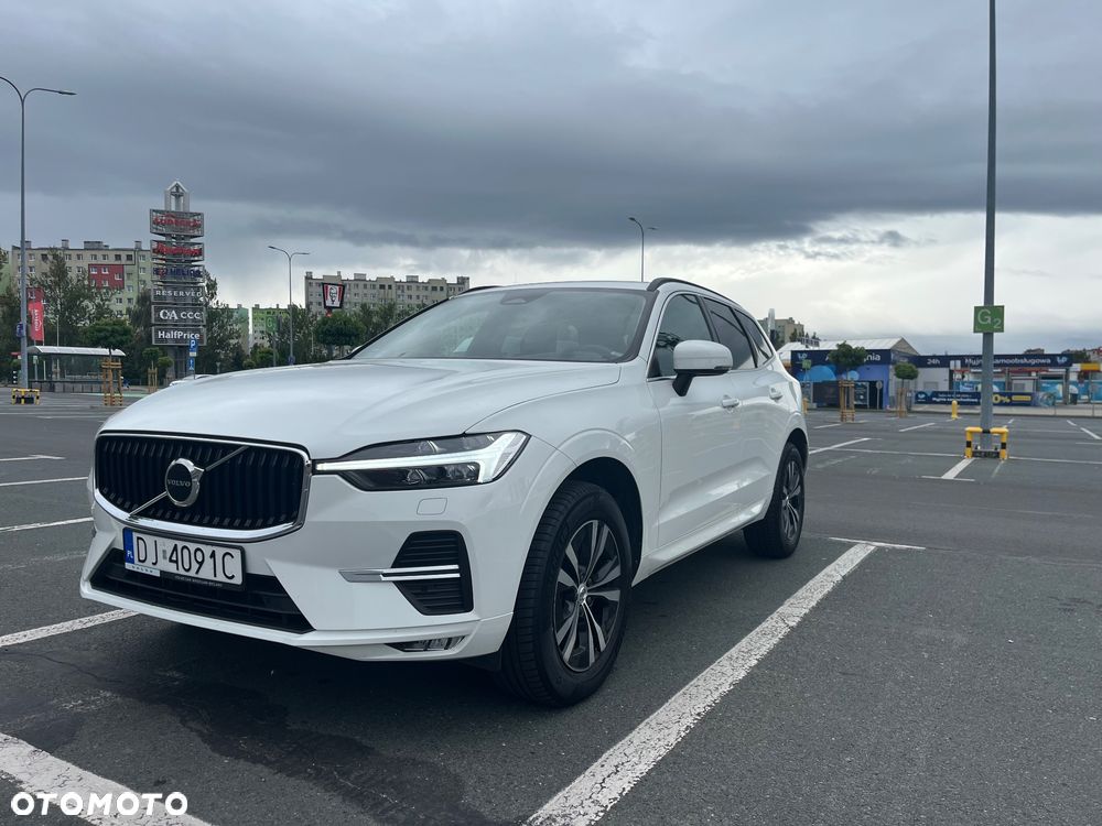 Volvo XC 60 B4 B Momentum - 1