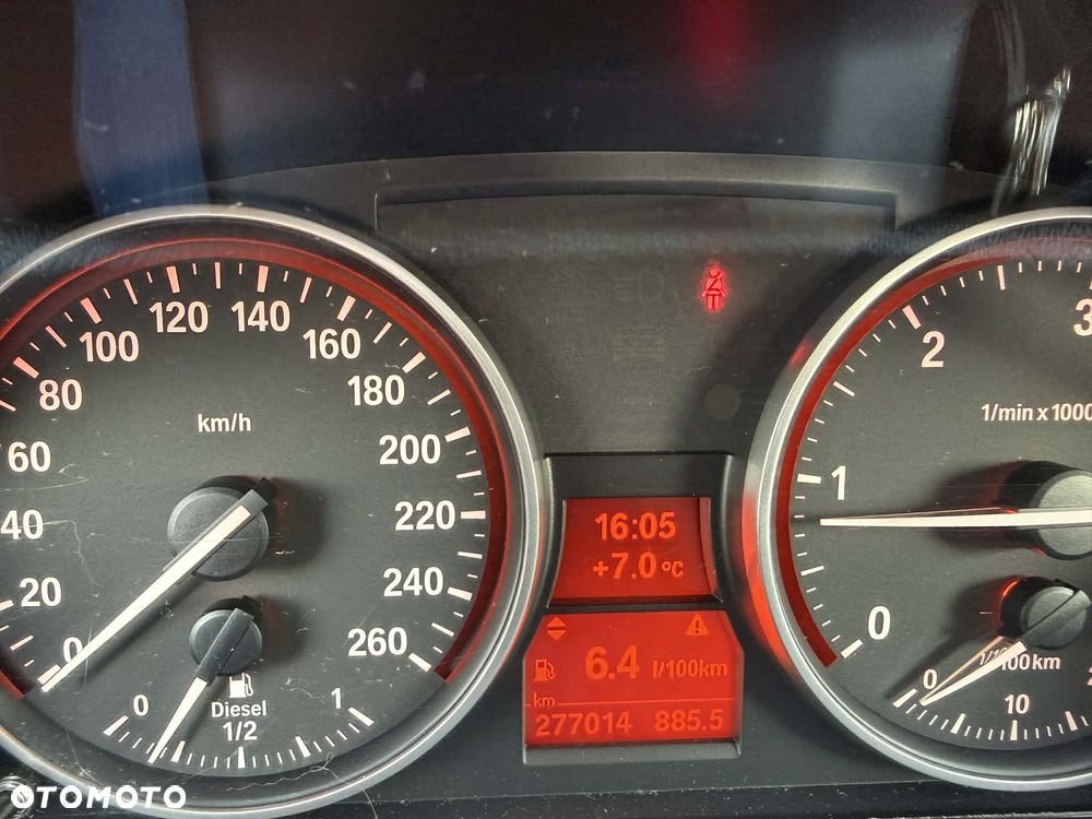 BMW X1 sDrive18d - 8