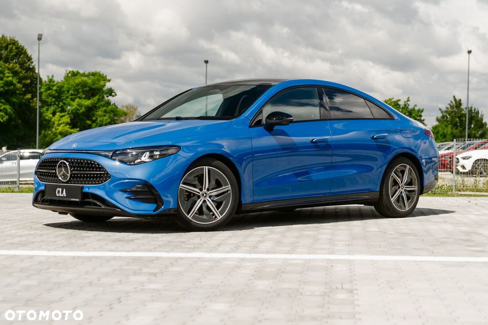 Mercedes-Benz CLA - 1
