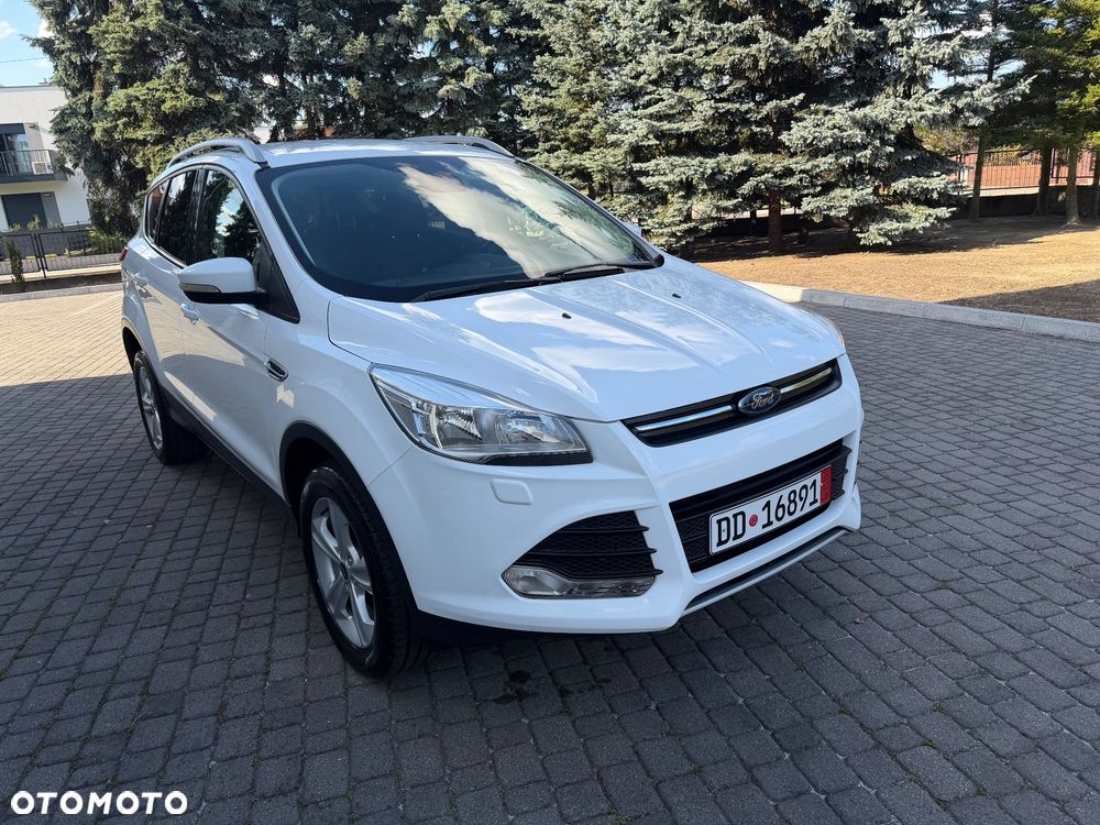 Ford Kuga 1.5 EcoBoost 2x4 Trend - 6