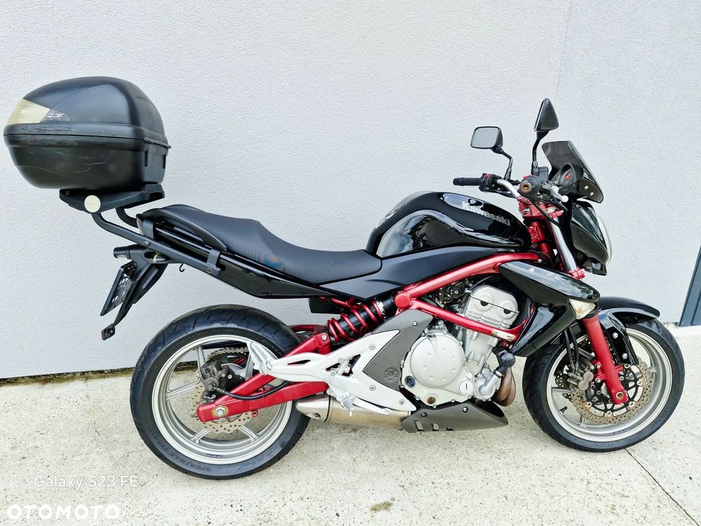Kawasaki ER - 26