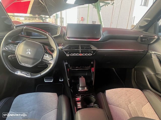 Peugeot e-208 GT Pack - 21