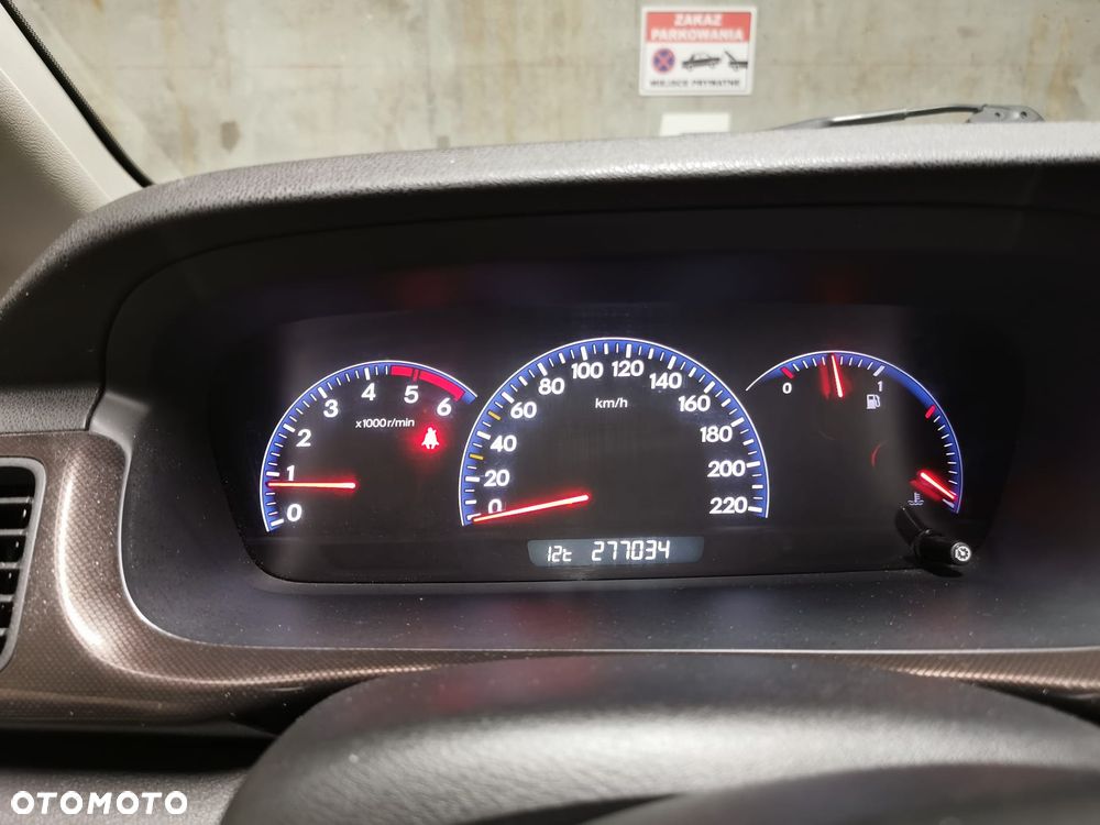 Honda FR-V 2.2 CTDi Executive - 12