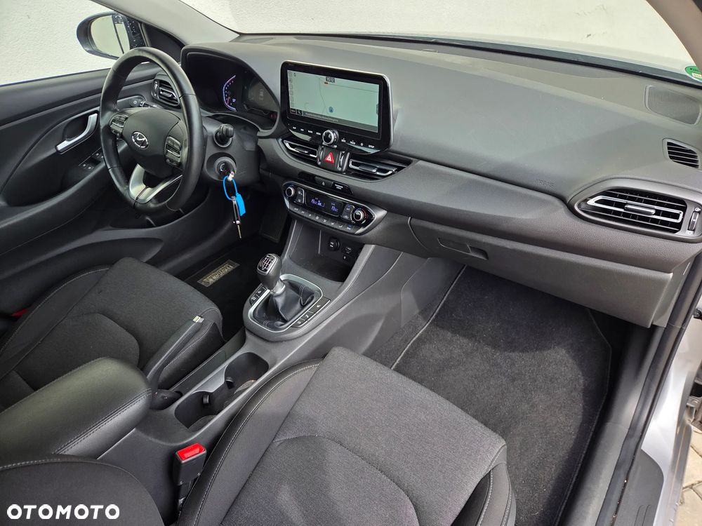 Hyundai i30 - 11