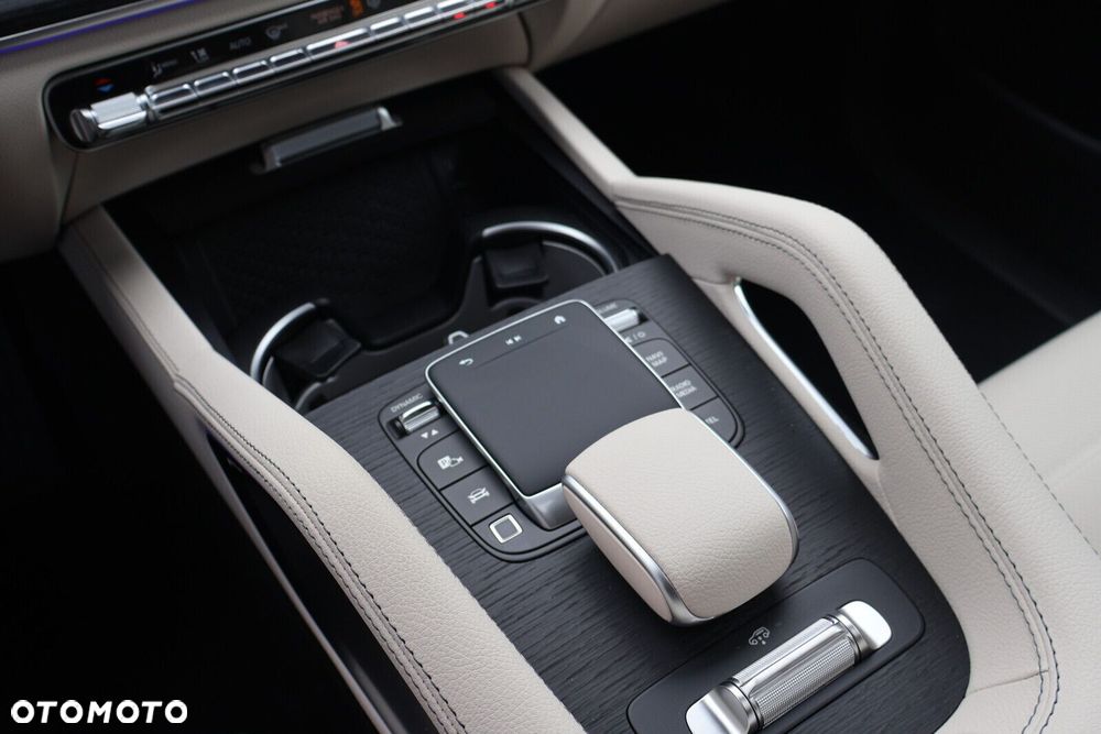 Mercedes-Benz GLE - 18