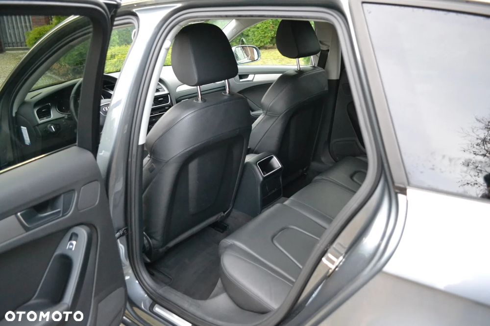 Audi A4 Avant - 13