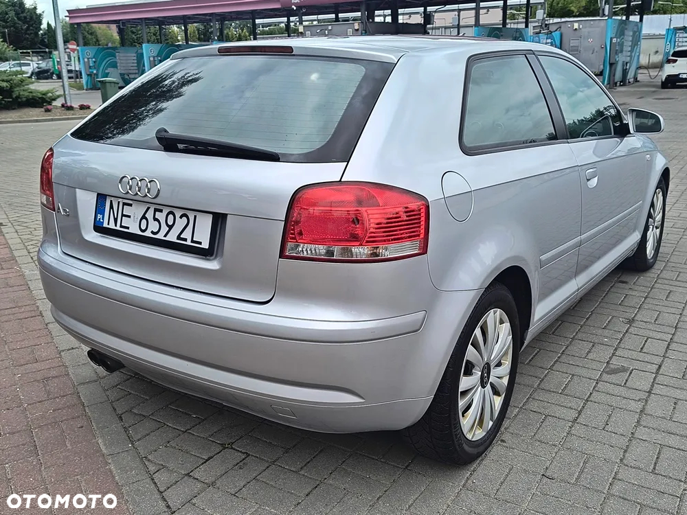 Audi A3 2.0 FSI Ambition - 12
