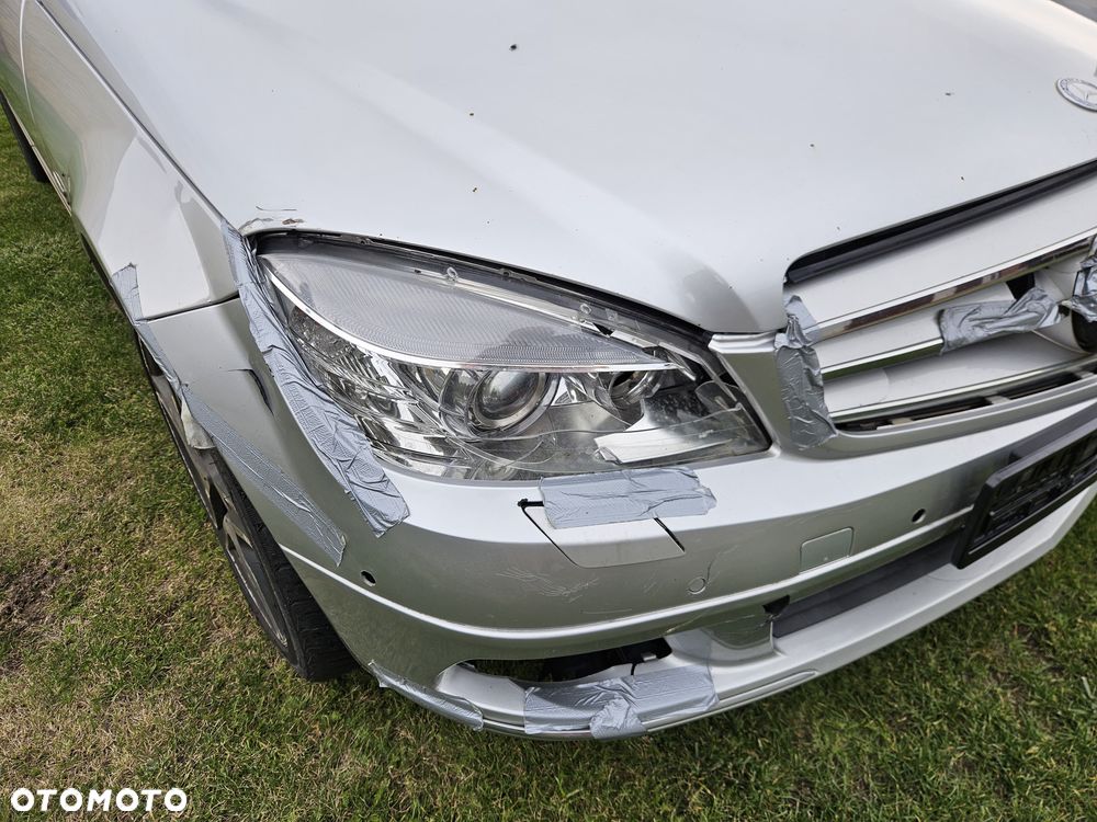 Mercedes-Benz Klasa C 320 CDI DPF 7G-TRONIC Elegance - 18