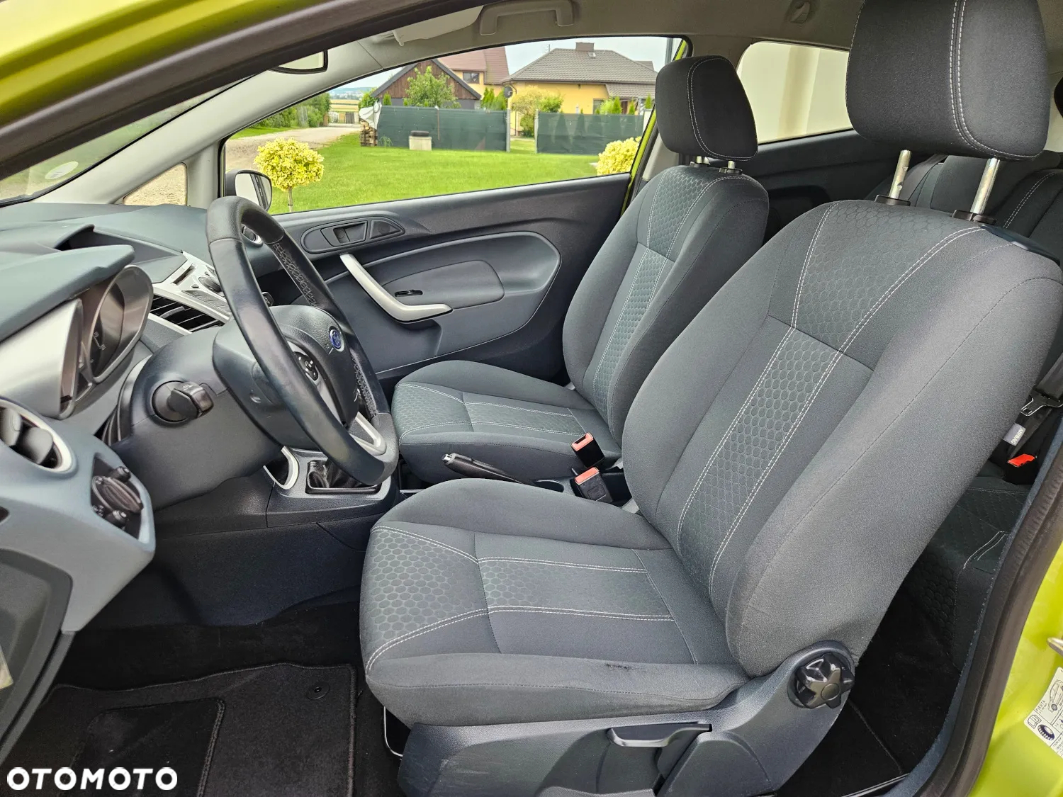 Ford Fiesta 1.25 Ambiente - 14