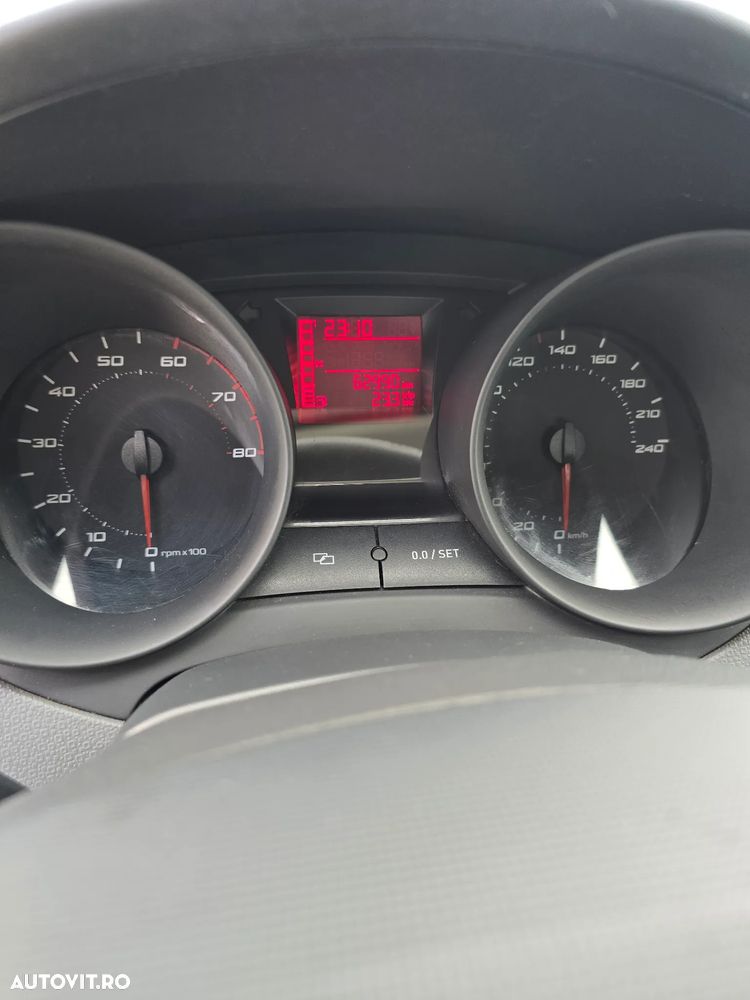 Seat Ibiza 1.4 Reference - 9