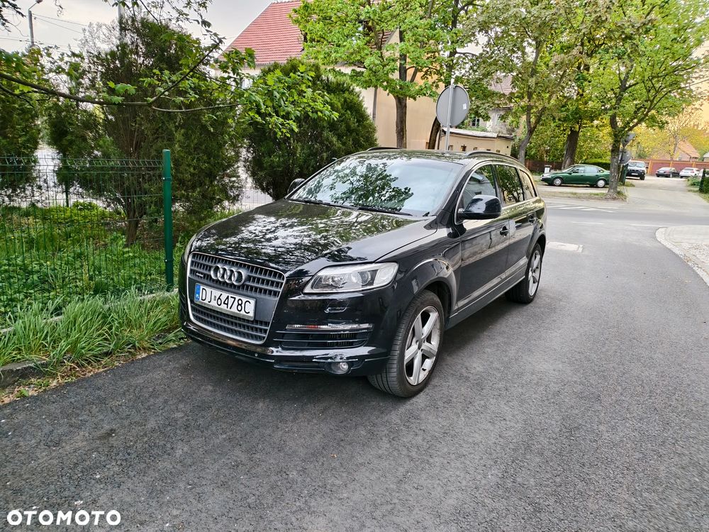 Audi Q7 3.0 TDI Quattro Tiptronic - 4