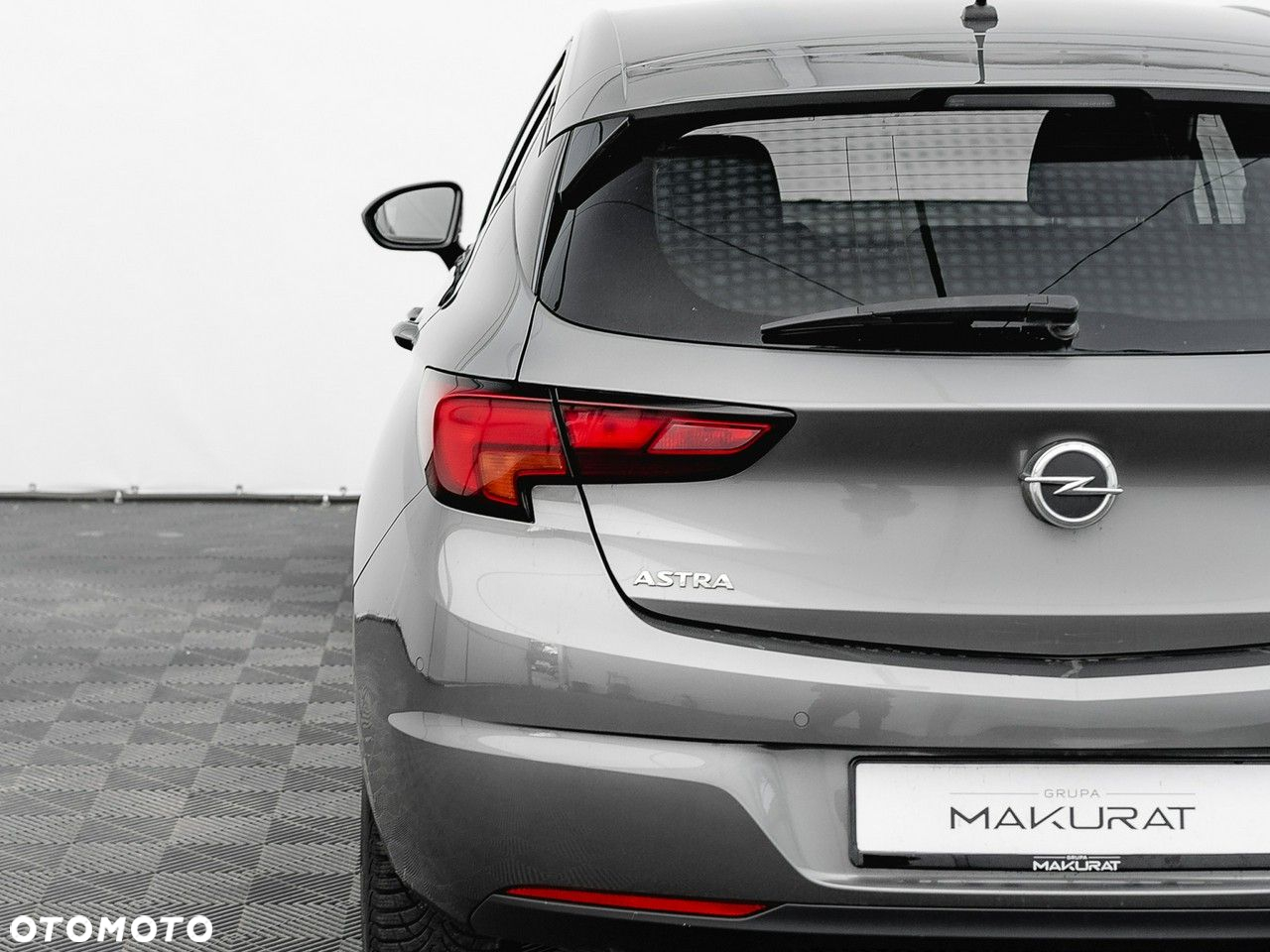 Opel Astra V 1.2 T GS Line S&S - 12