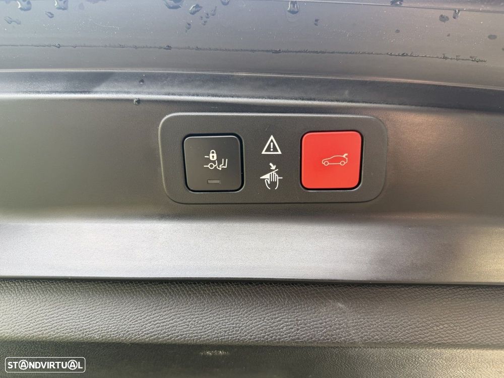 Peugeot 5008 1.2 PureTech Allure Pack EAT8 - 28