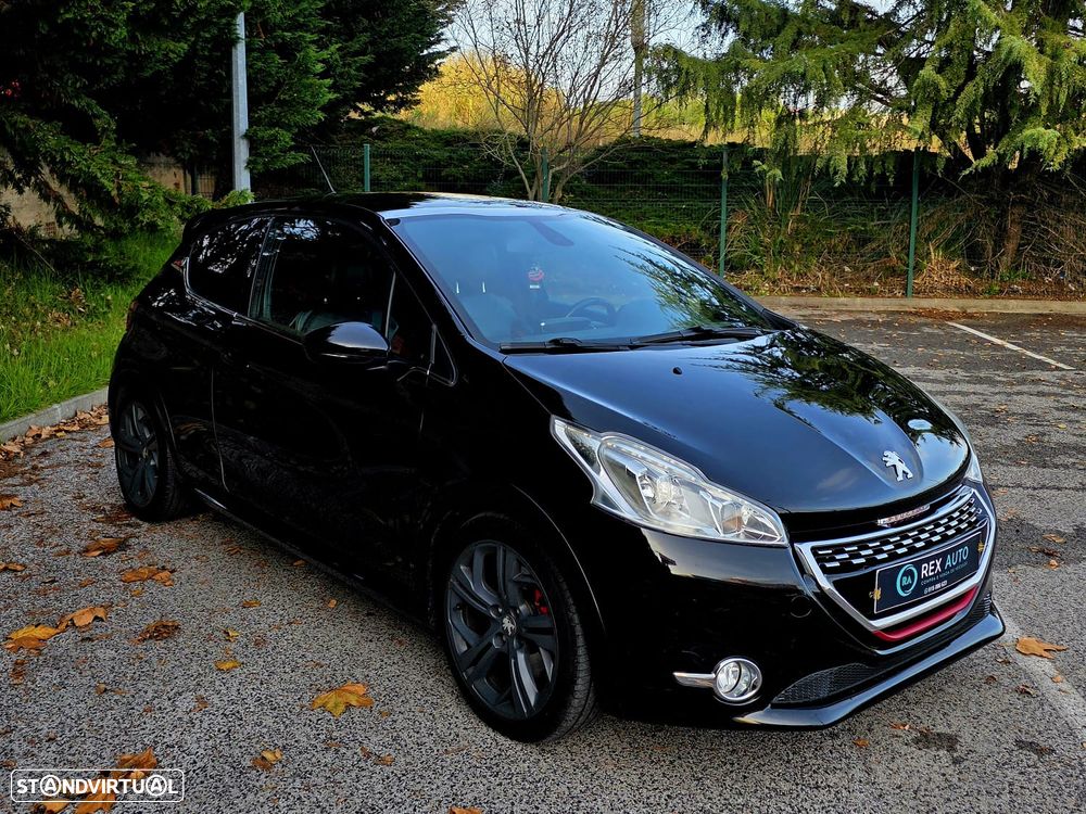 Peugeot 208 GTI 200 THP - 2